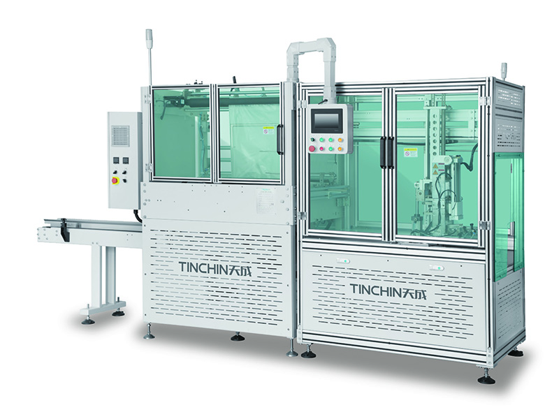 智能注塑杯（蓋）聯(lián)機包裝機